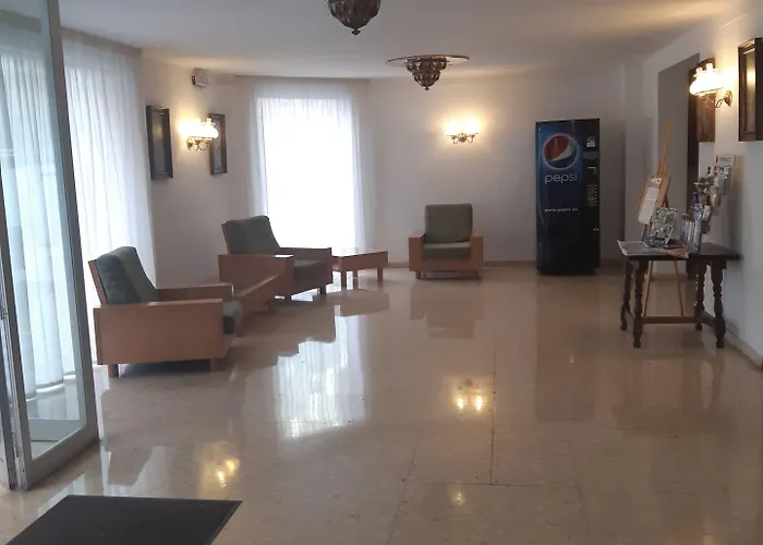Appart hôtel Castella *