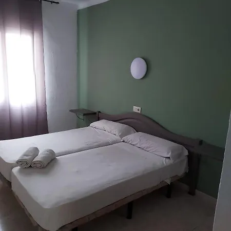 Castella Aparthotel