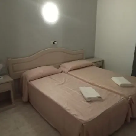 Apartahotel Castella Lloret de Mar