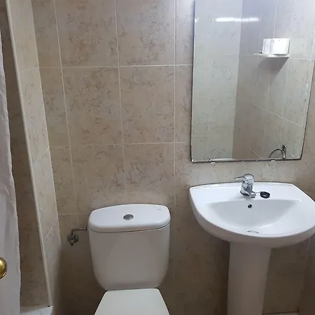 Apartahotel Castella *