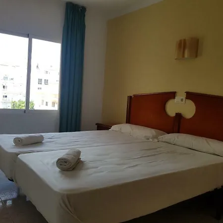 Apartahotel Castella Lloret de Mar